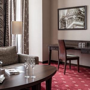 Petro Palace Hotel