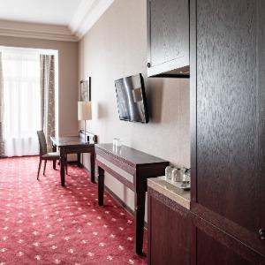Petro Palace Hotel