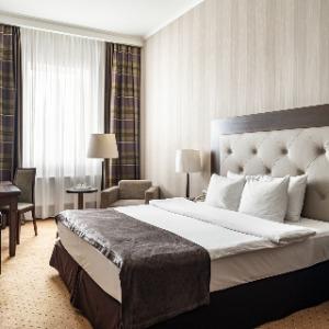 Petro Palace Hotel
