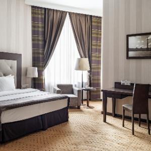 Petro Palace Hotel
