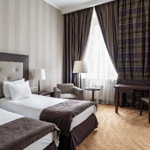 Petro Palace Hotel