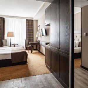 Petro Palace Hotel