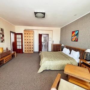 Hotel Golden Dragon