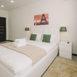 Apartments Sky City Abri Luxe