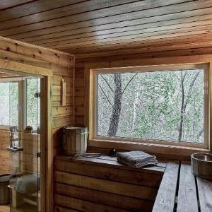 White Wood Glamping