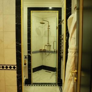Golden Palace Hotel