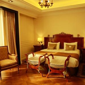 Golden Palace Hotel