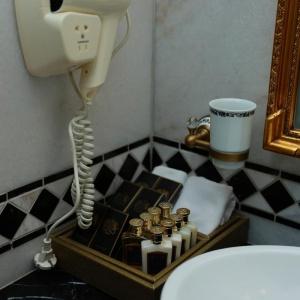 Golden Palace Hotel
