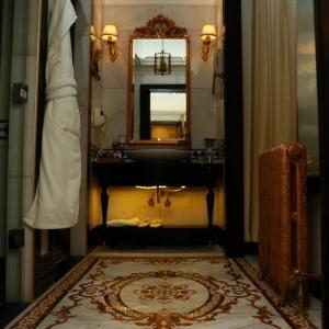 Golden Palace Hotel