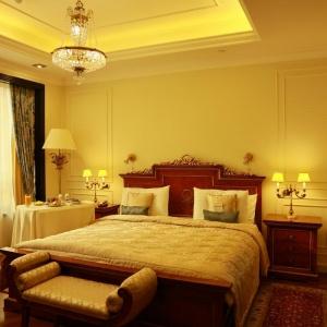 Golden Palace Hotel