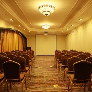 Golden Palace Hotel