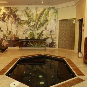 Golden Palace Hotel