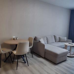 Accomodation facility 5 Stars 2-room Apartment on Alekseeva 34