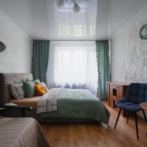 Accomodation facility Apartments Savina U Ploshchadi Pobedy Uralskaya street 10