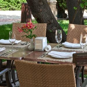 Hotel Alye Parusa