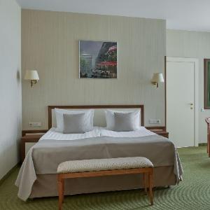 Hotel Alye Parusa