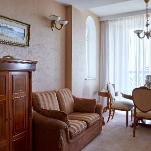 Hotel Alye Parusa