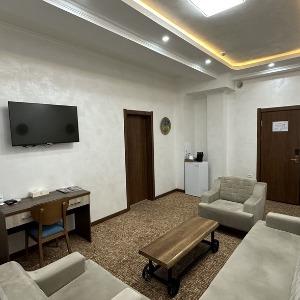 Rayyan Hotel