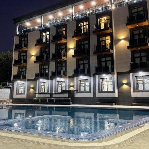 Rayyan Hotel
