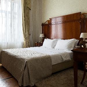 Hotel Savoy