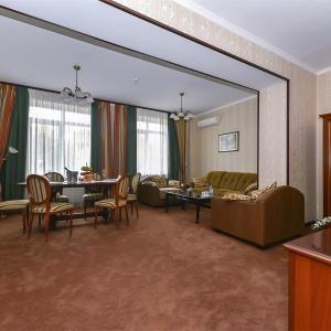 Hotel Dnipro