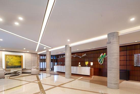 Гостиница Holiday Inn Shanghai Hongqiao Central