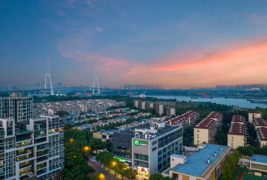 Hotel Holiday Inn Express Shanghai Xuhui Binjiang