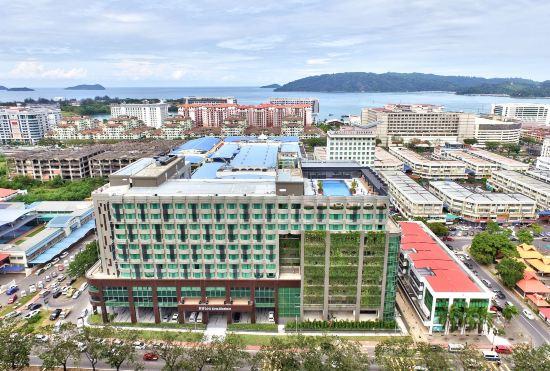 Гостиница Hilton Kota Kinabalu