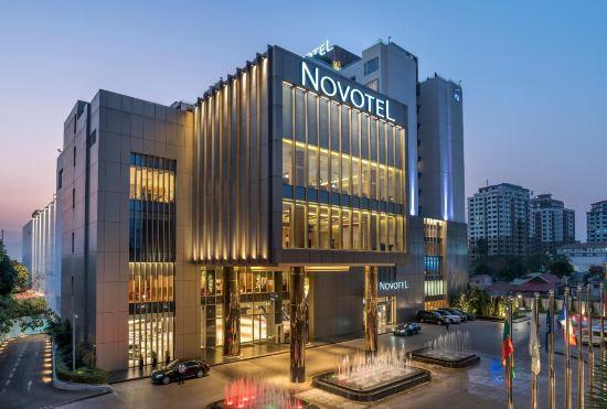 Гостиница Novotel Yangon Max