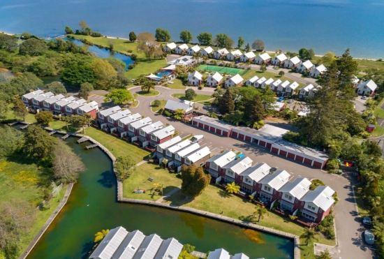Hotel Ramada Resort By Wyndham Rotorua Marama