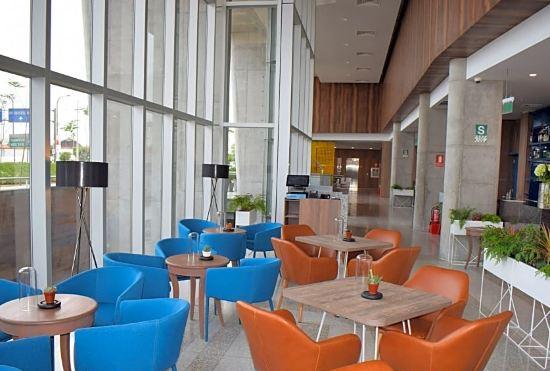 Hotel Holiday Inn Lima Airport