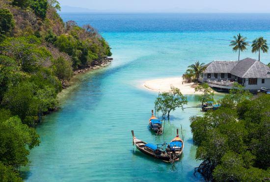 Гостиница SAii Phi Phi Island Village