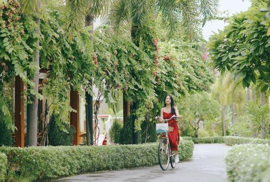 Гостиница Silk Sense Hoi An River Resort