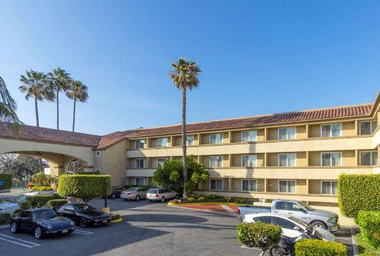 Hotel Best Western Plus Newport Mesa Inn