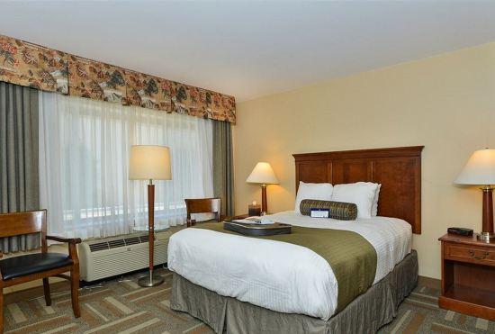 Hotel Best Western Plus Clocktower Inn