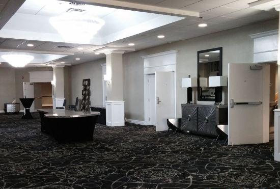 Гостиница Ramada by Wyndham des Moines Airport