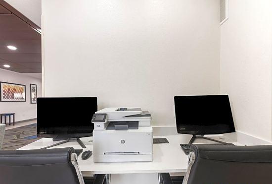 Гостиница Holiday Inn Express Columbus Downtown