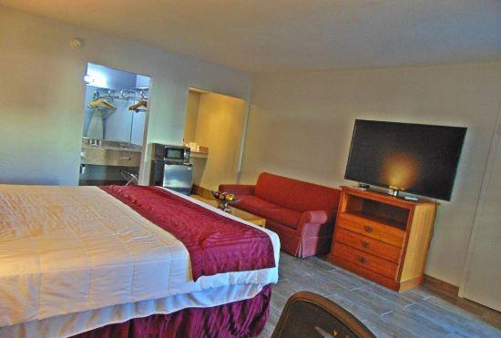 Hotel Ramada by Wyndham Kingman