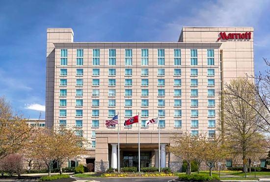 Гостиница Franklin Marriott Cool Springs