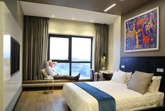 Гостиница Room50Two