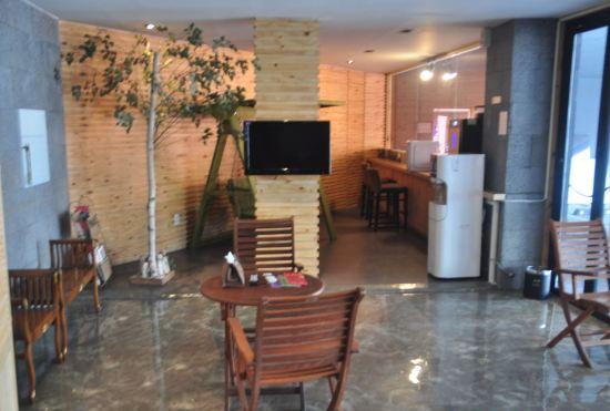 Hotel Myeong Jak