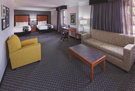 Hotel La Quinta Inn by Wyndham Laredo I-35