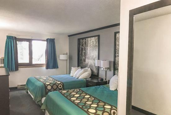 Hotel Super 8 by Wyndham Duluth