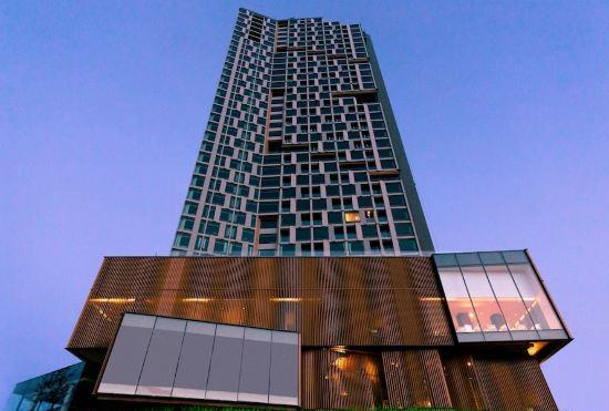 Гостиница Arize Hotel Sri Racha