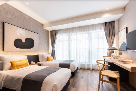 Hotel Dash Living on Prat