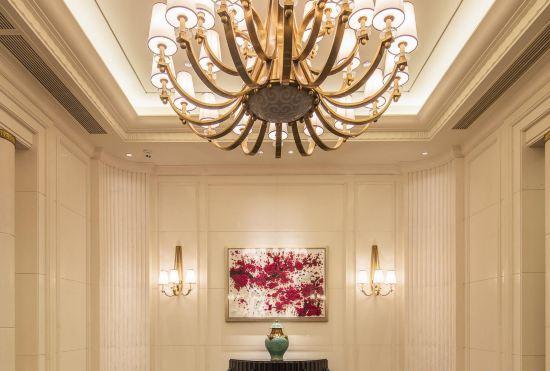 Гостиница The Pury Hotel