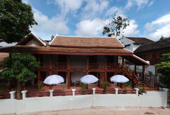 Hotel Golden Lotus Namkhan View