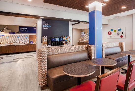 Hotel Holiday Inn Express Lethbridge Southeast