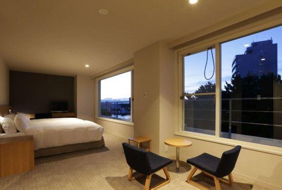 Гостиница Shirahama Key Terrace Hotel Seamore