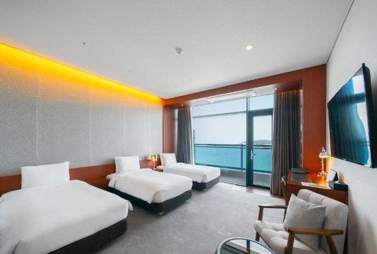 Гостиница Hotel Jcs Yeosu
